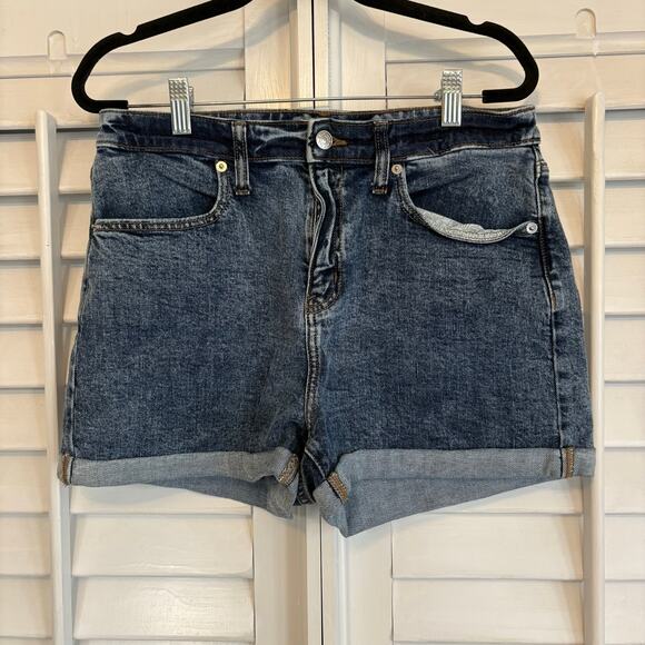 wild fable Pants - Wild Fable High Rise Cuffed Denim Shorts Size 12/31R